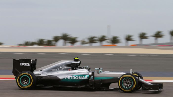 Ο Nico Rosberg και η ομάδα της Mercedes κυριάρχησαν στα σημερινά δύο πρώτα ελεύθερα δοκιμαστικά του αγώνα του Μπαχρέιν.