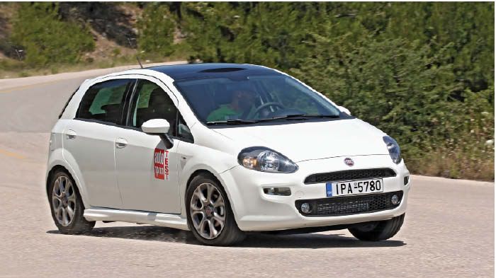 Το Fiat Punto αποπνέει ασφάλεια και δίνει σιγουριά σε κάθε διαδρομή. Επίσης, είναι το πιο άνετο των τριών.	
