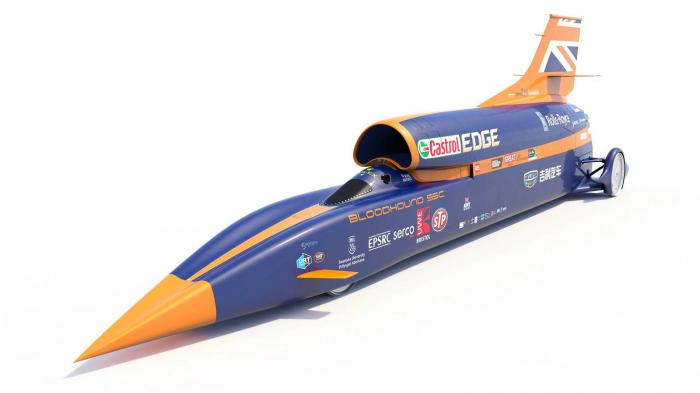 Αυτό είναι το Bloodhound SSC: 1.609 χλμ./ώρα, κινητήρας από Eurofighter Typhoon, 3.000 βαθμούς κελσίου και 64.000 λίτρα αέρα το δευτερόλεπτο. Αυτό είναι το Bloodhound SSC: 1.609 χλμ./ώρα, κινητήρας από Eurofighter Typhoon, 3.000 βαθμούς κελσίου και 64.000 λίτρα αέρα το δευτερόλεπτο.