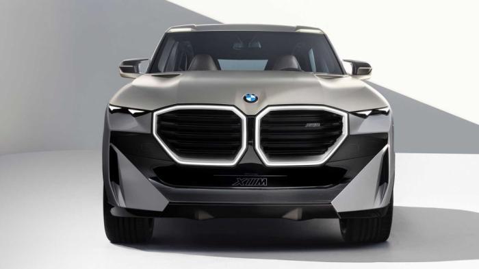 Πρώην σχεδιαστής της BMW «κράζει» το νέο concept των Βαυαρών  