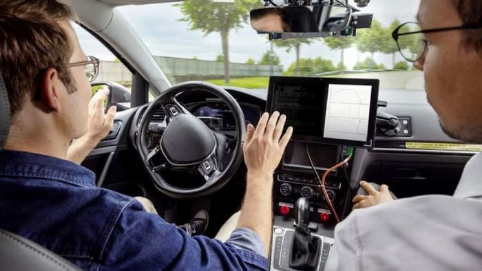 Αναπτύσσουν συστήματα αυτόνομης οδήγησης Bosch και VW 