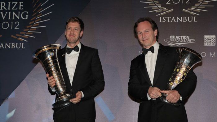 Είναι η 3η συνεχόμενη χρονιά που ο Sebastian Vettel και η Red Bull σηκώνουν τα βραβεία της FIA.