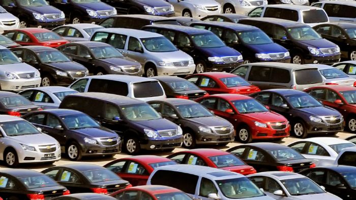 Μείωση στην έκπτωση φόρου λόγω διανυθέντων χιλιομέτρων εξήγγειλε ο κ. Τρύφων Αλεξιάδης. 