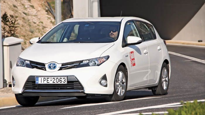 Η γκάμα των υβριδικών μοντέλων της Toyota είναι πλήρης, αφού πρωταγωνιστεί σε όλες τις σημαντικές κατηγορίες. Ένας από τους κυριότερους εκπροσώπους είναι το Toyota Auris HSD. Η γκάμα των υβριδικών μοντέλων της Toyota είναι πλήρης, αφού πρωταγωνιστεί σε όλες τις σημαντικές κατηγορίες. Ένας από τους κυριότερους εκπροσώπους είναι το Toyota Auris HSD.