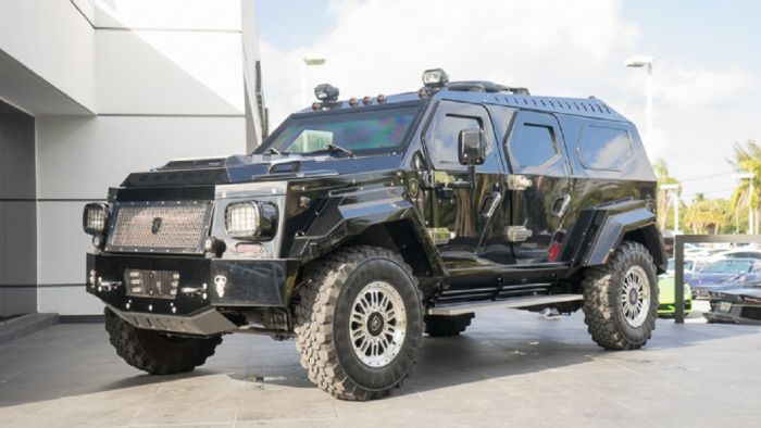 Το βάρους 8,8 τόνων Conquest Knight XV είναι ένα θωρακισμένο θηρίο μήκους 5,5 μέτρων και ύψους 2,16 μέτρων.