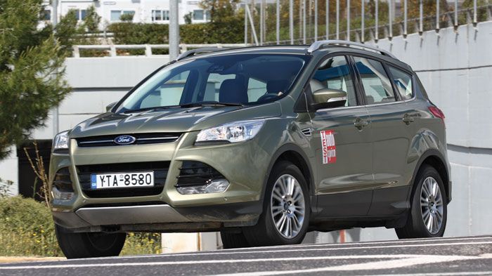 Τo Kuga άλλαξε χαρακτήρα, σε σχέση με την 1η γενιά του και έχει γίνει περισσότερο άνετο στο δρόμο, κάτι που πλαισιώνει εύστοχα τις πληθωρικές του διαστάσεις. 
