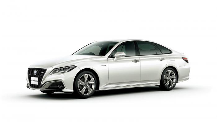 Toyota town crown