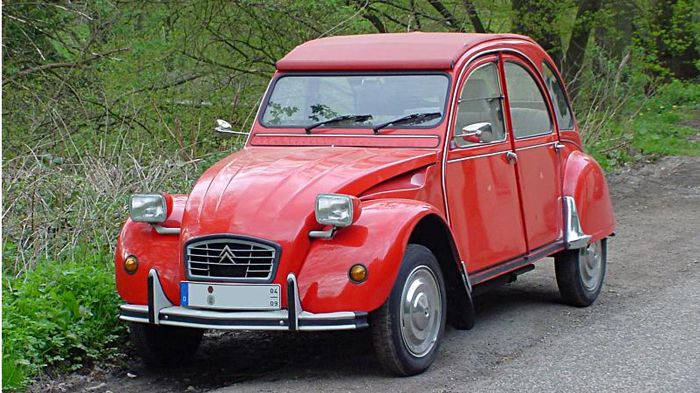 Το www.my2cv.gr είναι ένα forum που ασχολείται αποκλειστικά με το 2CV και την «ευρύτερη» οικογένεια της Citroen, για να βοηθήσει, όσους ενδιαφέρονται.