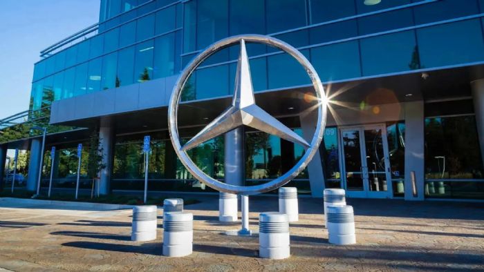 Mercedes: Δίνει bonus 6.000 ευρώ σε 100.000 εργαζόμενους 