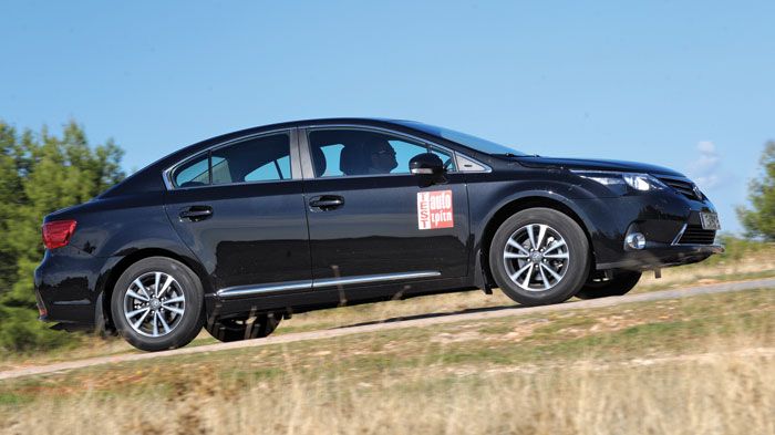 Το Avensis είναι άνετο και ασφαλές, με βελτιωμένο τιμόνι, σε σχέση με το προ face lift μοντέλο, ενώ προσφέρει κορυφαία ποιότητα κύλισης. Το Avensis είναι άνετο και ασφαλές, με βελτιωμένο τιμόνι, σε σχέση με το προ face lift μοντέλο, ενώ προσφέρει κορυφαία ποιότητα κύλισης.
