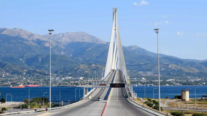 Γέφυρα Ρίου-Αντιρρίου: Ποια αυτοκίνητα πληρώνουν 5€ φθηνότερα διόδια το 2024; Γέφυρα Ρίου-Αντιρρίου: Ποια αυτοκίνητα πληρώνουν 5€ φθηνότερα διόδια το 2024;