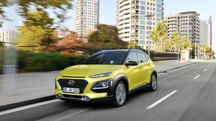 Το Hyundai Kona είναι από τα λίγα B-SUV, το οποίο προσφέρεται και με σύστημα τετρακίνησης. Ποια άλλα πλεονέκτημα προσφέρει και με ποια μοτέρ είναι διαθέσιμο με 5 χρόνια εγγύηση χωρίς όριο χιλιομέτρων; Το Hyundai Kona είναι από τα λίγα B-SUV, το οποίο προσφέρεται και με σύστημα τετρακίνησης. Ποια άλλα πλεονέκτημα προσφέρει και με ποια μοτέρ είναι διαθέσιμο με 5 χρόνια εγγύηση χωρίς όριο χιλιομέτρων;