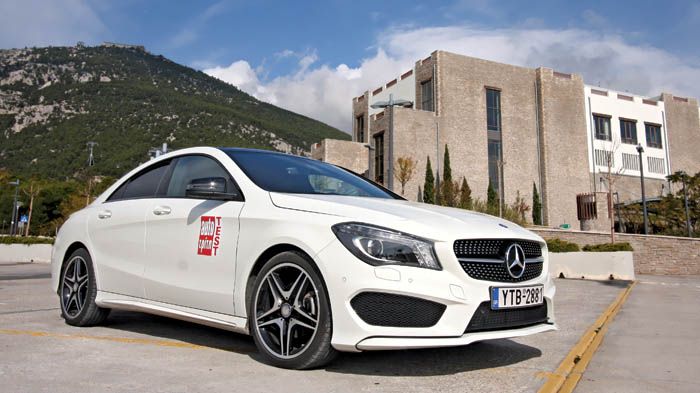 Η εμφάνιση της Mercedes CLA είναι σαγηνευτική, ωστόσο αυτό που την καθιστά ακόμη πιο ποθητή είναι πως δείχνει ακριβότερη από όσο κοστίζει στην πραγματικότητα.	