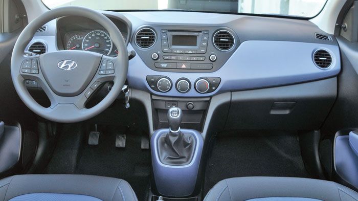 Από τα δυνατά χαρτιά του Hyundai i10 είναι η υψηλή ποιότητα κατασκευής και οι μεγάλοι χώροι στο εσωτερικό.

