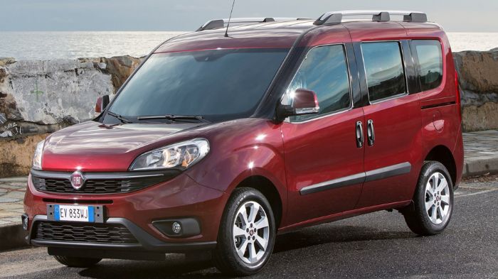 Το νέο Fiat Doblo διαθέτει νέα σχεδίαση, με το εμπρόσθιο τμήμα να δείχνει σαφώς πιο δυναμικό σε σύγκριση με το παρελθόν.