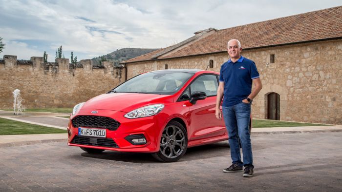 Μιλάμε με τον αρχηγό της Ford στην Ελλάδα, κ. Νίκο Νοταρά και μας εξηγεί γιατί πιστεύει ότι «το νέο Fiesta είναι το καλύτερο μικρό που φτιάχτηκε ποτέ».