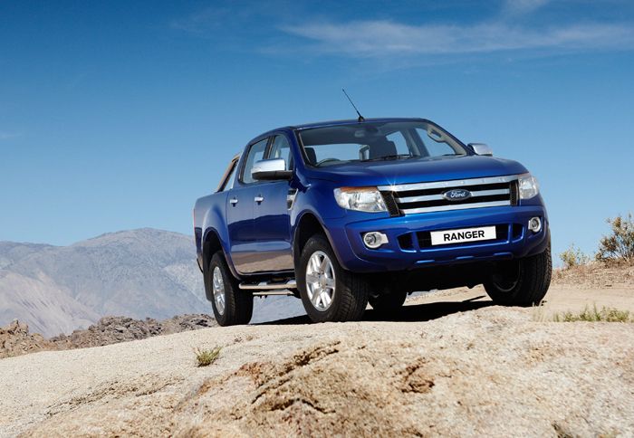 Το νέο Ford Ranger είναι πλέον διαθέσιμο και στην ελληνική αγορά με κόστος που ξεκινά από τα 21.100 ευρώ (28.450 ευρώ για τις εκδόσεις Double Cab). Το νέο Ford Ranger είναι πλέον διαθέσιμο και στην ελληνική αγορά με κόστος που ξεκινά από τα 21.100 ευρώ (28.450 ευρώ για τις εκδόσεις Double Cab).