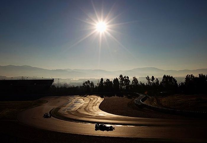 Ταχύτερος ο Vettel κατά τη δύση του ηλίου.
