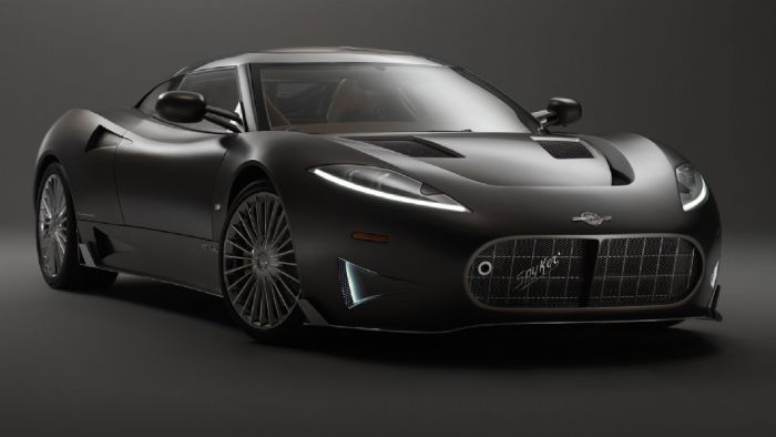 Kινείται από τον ίδιο V8 turbo κινητήρα των 4,2 λίτρων που χρησιμοποιούσε και στο παρελθόν. Πρόκειται για ένα σύνολο της Audi και στην τελευταία του εκδοχή αποδίδει 525 ίππους ισχύος και 600 Nm ροπής.