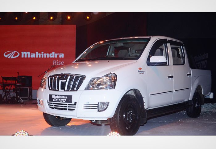 Εν αναμονή του SUV που ετοιμάζει, η Mahindra μας έδειξε το νέο της παγκόσμιο προϊόν, το Genio pick-up. Εν αναμονή του SUV που ετοιμάζει, η Mahindra μας έδειξε το νέο της παγκόσμιο προϊόν, το Genio pick-up.