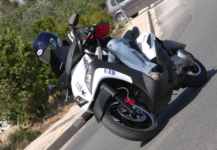 Το Geopolis, μπορείτε να το αποκτήσετε με 10% προκαταβολή και 24 επιδοτούμενες δόσεις των 160,79 ευρώ.
