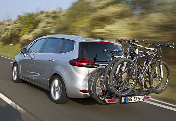 Η 2η γενιά FlexFix ταιριάζει στα μοντέλα Astra Sports Tourer και Zafira Tourer. 