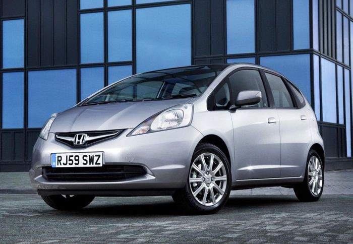 H νέα έκδοση Si του Honda Jazz θα ξεκινήσει να πωλείται προς το παρόν στην Αγγλία από 1η Απριλίου.