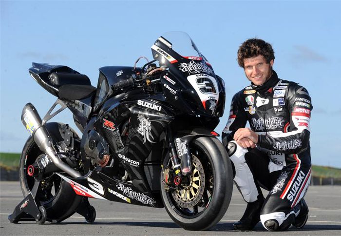 Ο Guy Martin θα πάρει μέρος σε ένα πρωτάθλημα Caterham.
