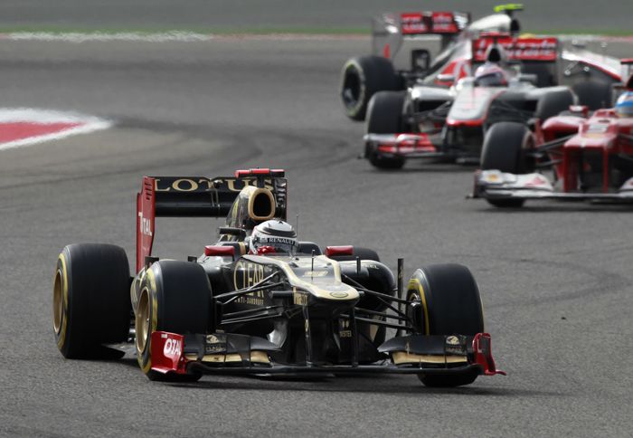 O Kimi Raikkonen θα παραμείνει στην ομάδα της Lotus και για το 2013.