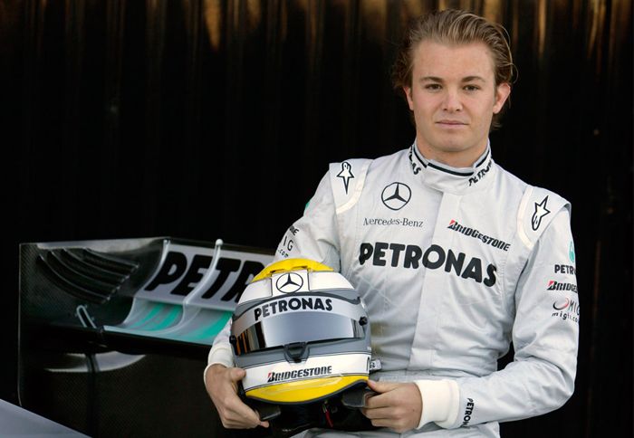 Ο Nico Rosberg ξεκαθάρισε τη θέση του, λέγοντας ότι θέλει να μείνει στην ομάδα που ήδη βρίσκεται.