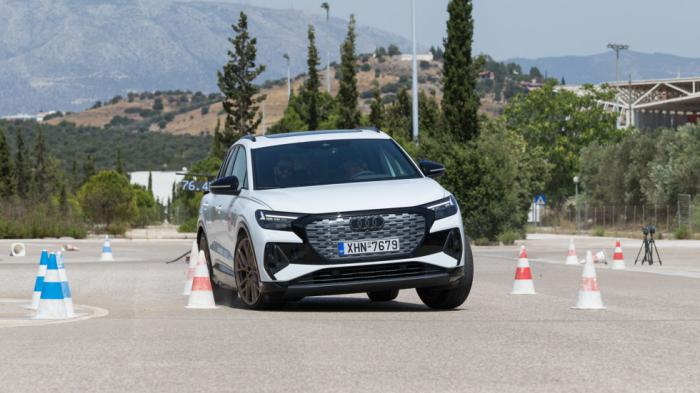 Ακόμα και πάνω από το όριο δεν νιώθεις πως το Audi Q4 θα ξεκολλήσει απότομα, με τον έλεγχο των αντιδράσεων να είναι εξαιρετικός, για τόσο μεγάλο βάρος ο έλεγχος των αντιδράσεων ήταν εξαιρετικός.