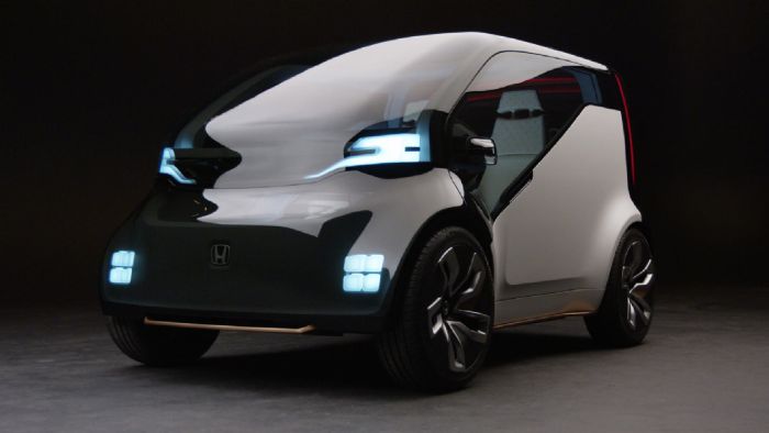 Η Honda παρουσιάζει στην έκθεση CES το πρωτότυπο NeuV (New Electric Urban Vehicle). Η Honda παρουσιάζει στην έκθεση CES το πρωτότυπο NeuV (New Electric Urban Vehicle).