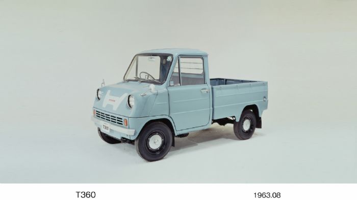 Η Honda άρχισε να κατασκευάζει αυτοκίνητα το 1963 με το T360 mini-truck. Η Honda άρχισε να κατασκευάζει αυτοκίνητα το 1963 με το T360 mini-truck.