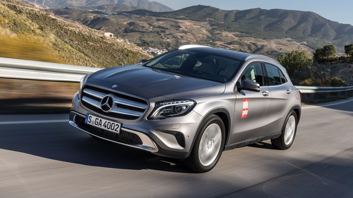 Με τη νέα GLA η Mercedes φέρνει το τρίτο compact της μοντέλο με ακαταμάχητη σχεδίαση μετά τις A-Class και CLA. Με τη νέα GLA η Mercedes φέρνει το τρίτο compact της μοντέλο με ακαταμάχητη σχεδίαση μετά τις A-Class και CLA.