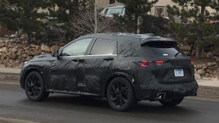 To νέο Infiniti CX50, κατα τις μηχανικές του δοκιμές. To νέο Infiniti CX50, κατα τις μηχανικές του δοκιμές.