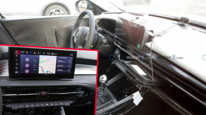 Hi-tech εσωτερικό με πινελιές Alfa Romeo η καμπίνα του baby Jeep 