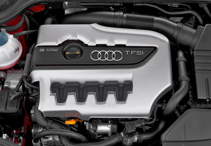 Μεγαλύτερη η γκάμα των κινητήρων στο Audi TT. Επιπλέον, το μοντέλο διατίθεται και τετρακίνητο.