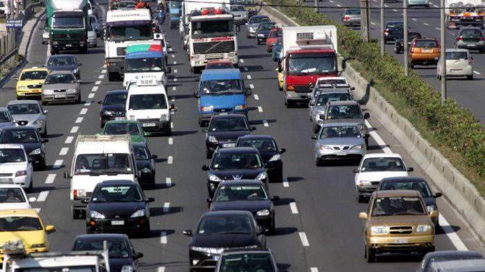 Σειρά νέων μέτρων επεξεργάζεται η Πολιτεία με στόχο την βελτίωση της οδικής ασφάλειας μέσα στην επόμενη 4ετία.