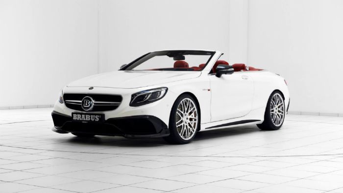 Με την επέμβαση της Brabus έχει αλλάξει αρκετά το μπροστά μέρος με πολύ μεγαλύτερες εισαγωγές αέρα και την custom μάσκα της εταιρείας. Με την επέμβαση της Brabus έχει αλλάξει αρκετά το μπροστά μέρος με πολύ μεγαλύτερες εισαγωγές αέρα και την custom μάσκα της εταιρείας.