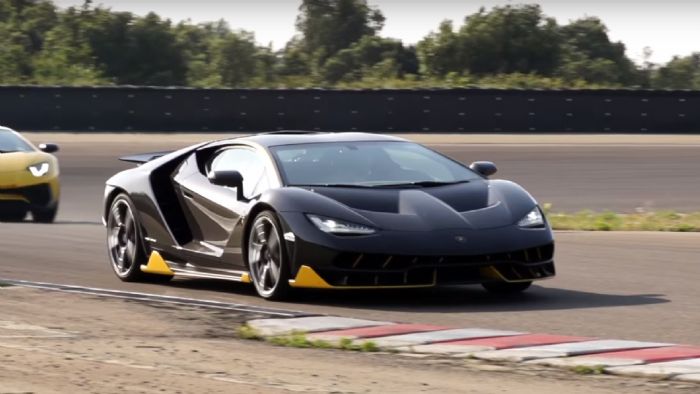 Πραγματοποιήθηκε η πρώτη δημοσιογραφική παρουσίαση της Lamborghini Centenario στο Nardο Technical Center της Ιταλίας.