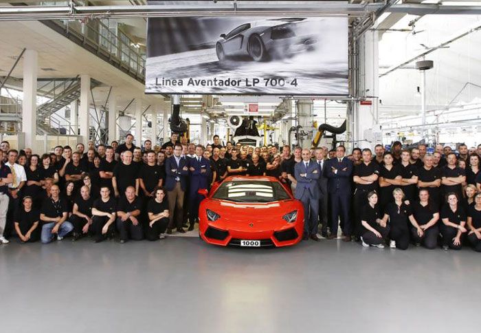 Ο τυχερός ιδιοκτήτης της χιλιοστής Lamborghini Aventador LP 700-4 είναι ένας αρχιτέκτονας από τη Γερμανία.