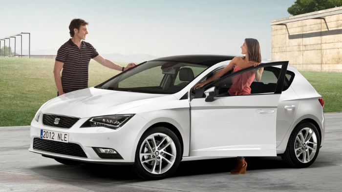 Tο Seat Leon εξοπλίζεται με τους νέας γενιάς TSI και TDI κινητήρες, που συναντούμε και στο Golf. 