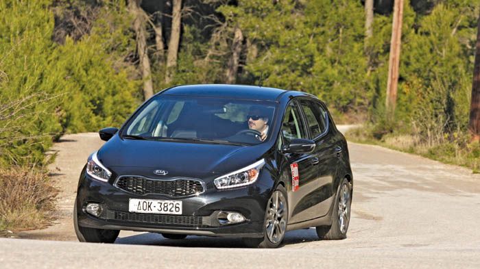 Το Kia Ceed 1,6 diesel ISG ρίχνει τις εκπομπές CO2 κάτω από τα 100 γρ./χλμ., ενώ ανεβάζει τη… λίμπιντο με την κορυφαία ποιότητα, την υψηλή άνεση και ασφάλεια, αλλά και τις κορυφαίες επιδόσεις το