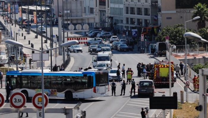 Μια νεκρή και ένας τραυματίας είναι ο τραγικός απολογισμός.