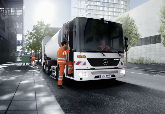 To Mercedes-Benz Econic <font color=green>ανανεώνεται</font color> 