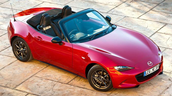 Κάπως έτσι φτάνουμε στις μέρες μας, με το Mazda MX-5 τέταρτης γενιάς να διατηρεί τις παραδόσεις.