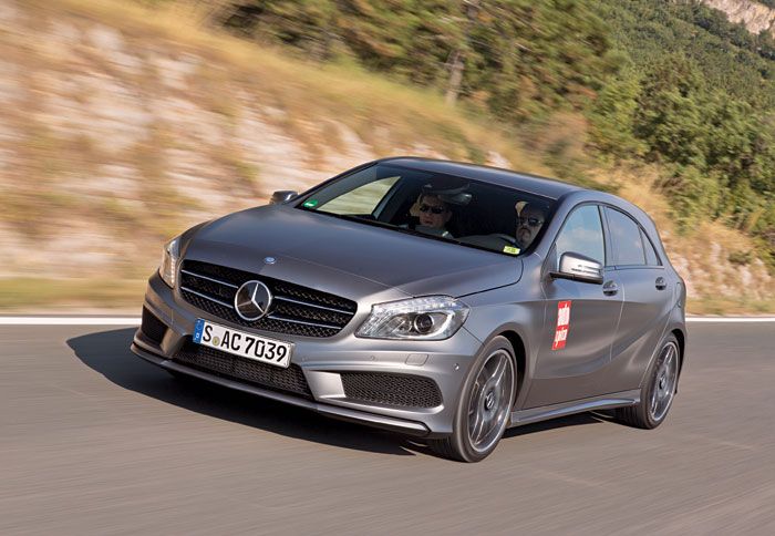 H Mercedes A-Class έχει βάλει στόχο την κορυφή της μικρομεσαίας κατηγορίας. H Mercedes A-Class έχει βάλει στόχο την κορυφή της μικρομεσαίας κατηγορίας.