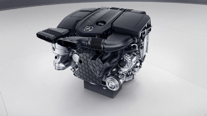 Η Mercedes δημοσίευσε τα τεχνικά χαρακτηριστικά του νέου 2λιτρου diesel τετρακύλινδρου κινητήρα της. Φέρει την κωδική ονομασία OM 654 και είναι το πρώτο «μέλος» της νέας «οικογενείας» turbodiesel κινη