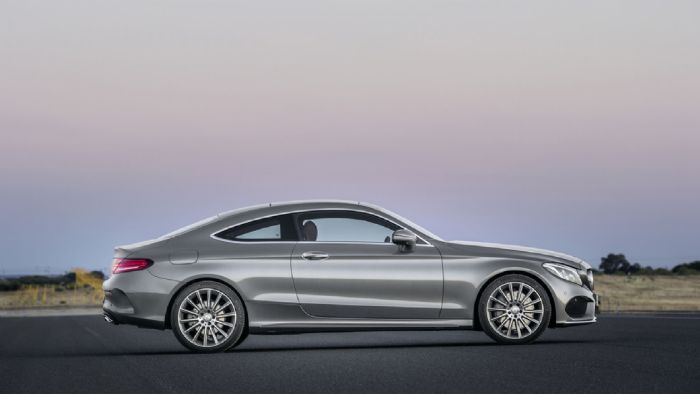Επιβλητική εμφάνιση για το νέο coupe της Mercedes. Επιβλητική εμφάνιση για το νέο coupe της Mercedes.