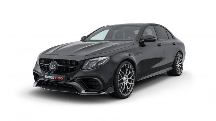 Τη βελτιωμένη Mercedes-AMG E63 S παρουσίασε στο κοινό της Γενεύης η Brabus.